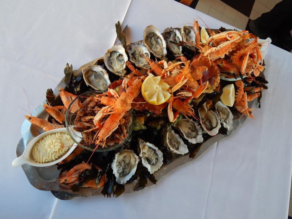 Le Clos Normand Hotel Saint-Aubin-sur-Mer  Buitenkant foto